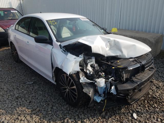 VOLKSWAGEN NULL 2016 3vwd17aj2gm416232