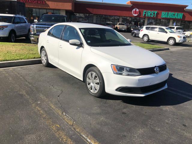 VOLKSWAGEN NULL 2014 3vwd17aj3em365420