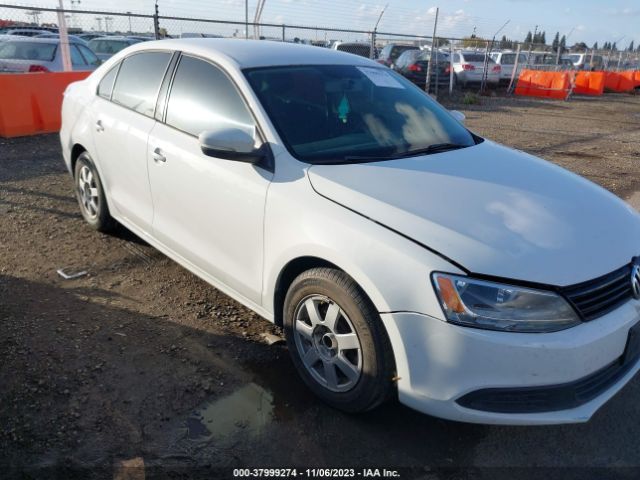 VOLKSWAGEN JETTA 2014 3vwd17aj3em415748