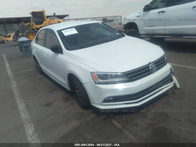 VOLKSWAGEN NULL 2016 3vwd17aj4gm331537