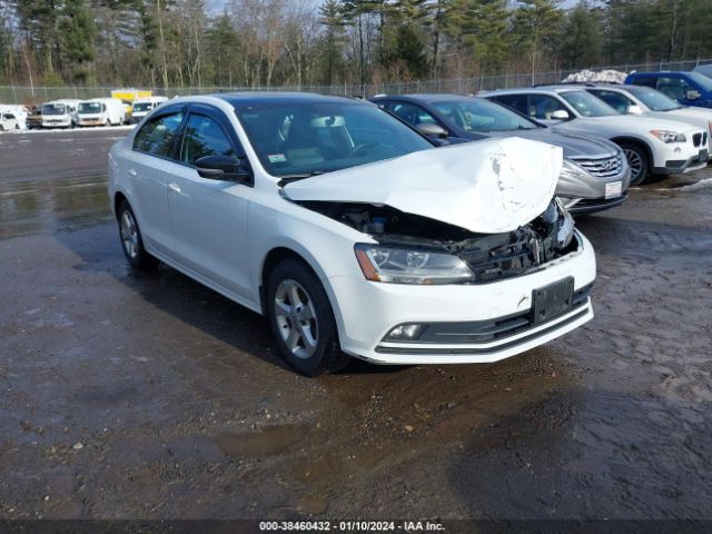 VOLKSWAGEN JETTA 2018 3vwd17aj5jm225136