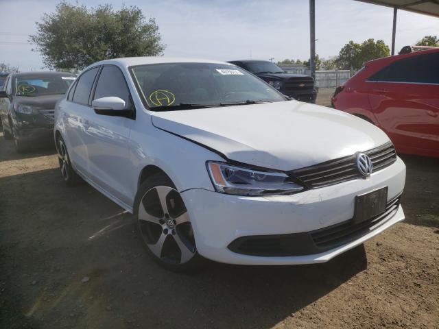 VOLKSWAGEN JETTA SE 2014 3vwd17aj6em418949