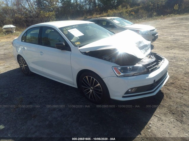 VOLKSWAGEN NULL 2016 3vwd17aj6gm267386