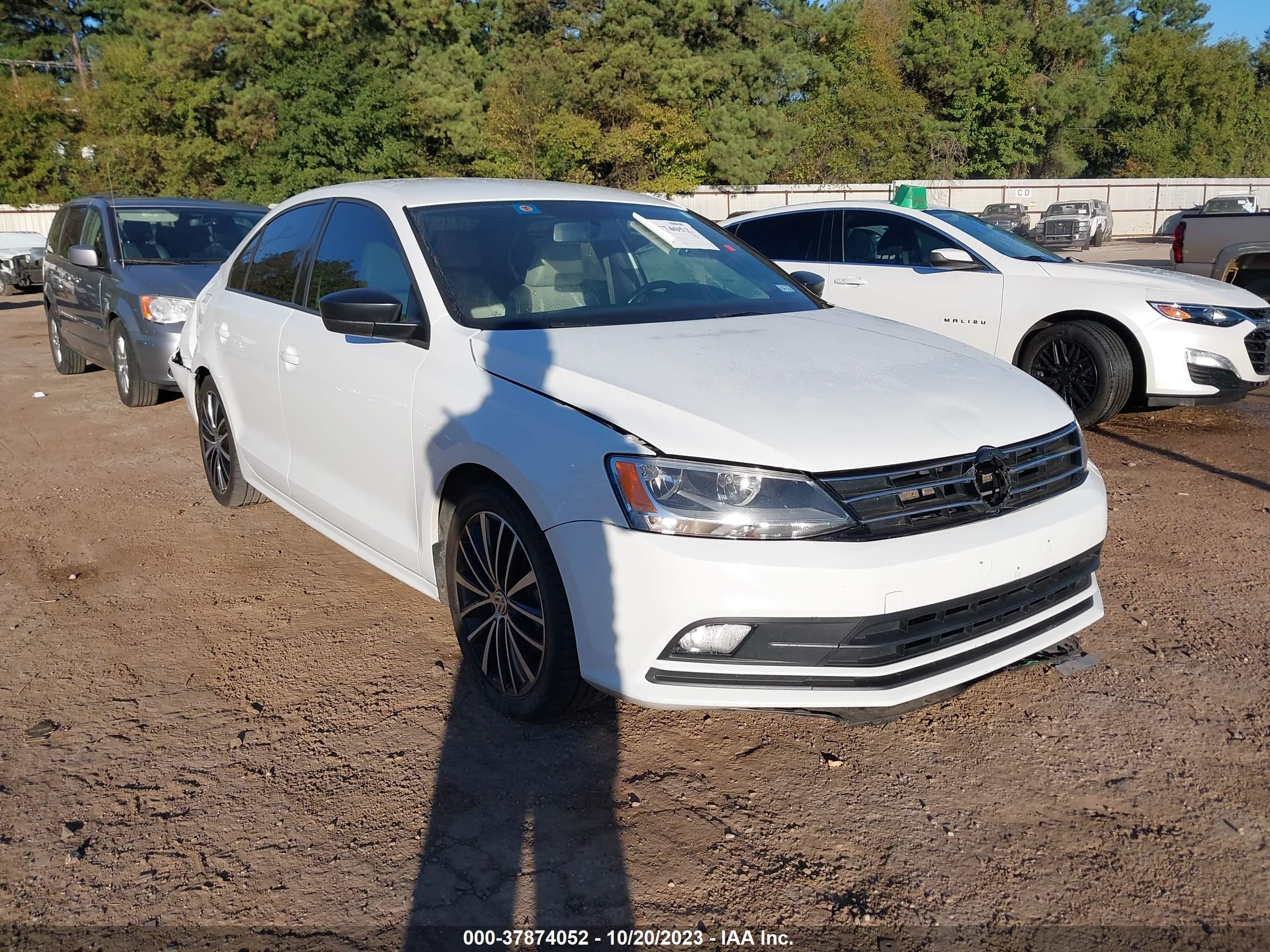 VOLKSWAGEN JETTA 2016 3vwd17aj6gm287380