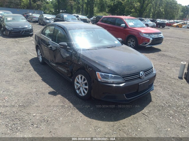 VOLKSWAGEN NULL 2014 3vwd17aj7em433007