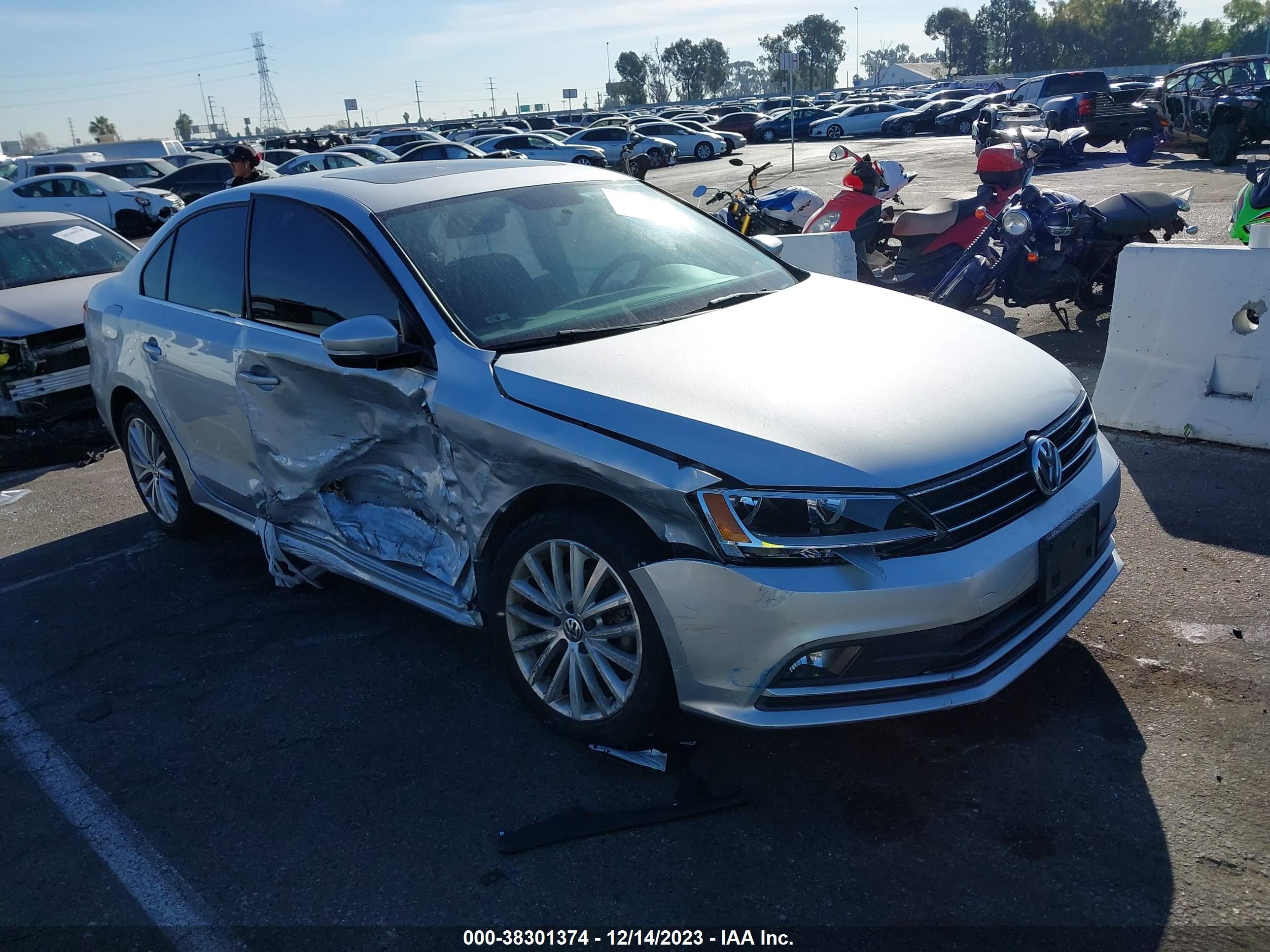 VOLKSWAGEN JETTA 2015 3vwd17aj7fm402132