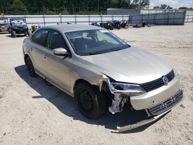 VOLKSWAGEN NULL 2014 3vwd17ajxem264049