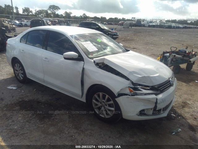 VOLKSWAGEN NULL 2014 3vwd17ajxem311984