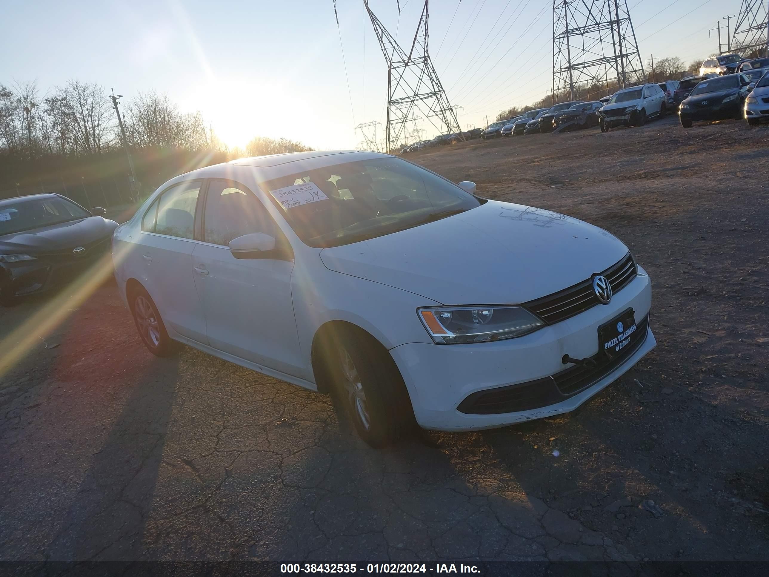 VOLKSWAGEN JETTA 2014 3vwd17ajxem353975