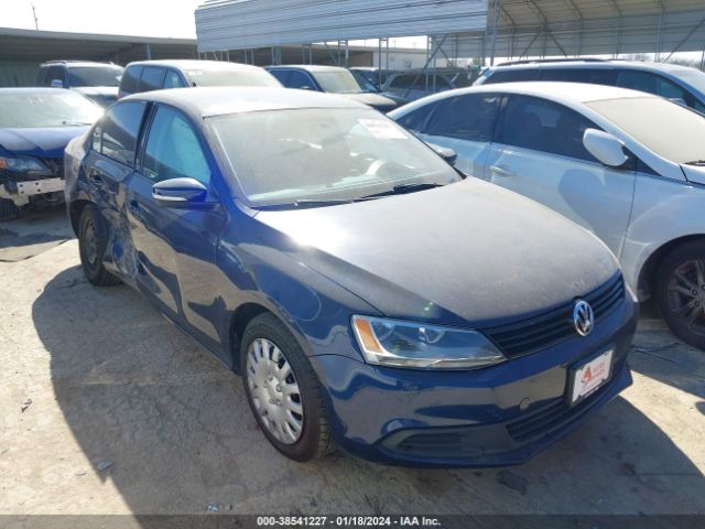 VOLKSWAGEN NULL 2014 3vwd17ajxem415570