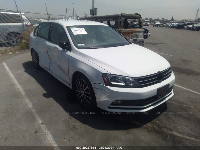 VOLKSWAGEN NULL 2016 3vwd17ajxgm220233