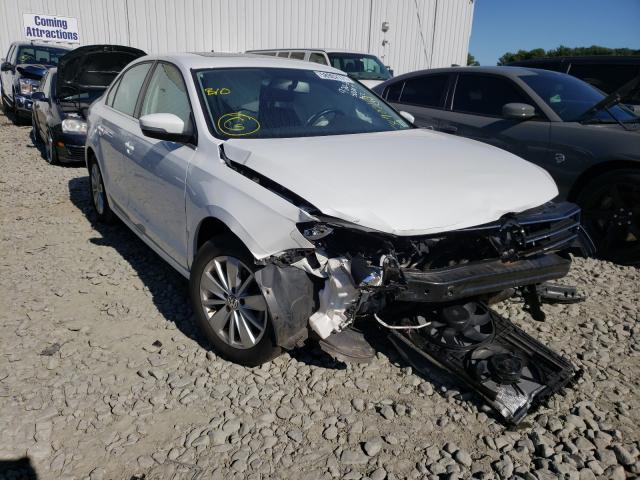 VOLKSWAGEN NULL 2016 3vwd67aj0gm412472