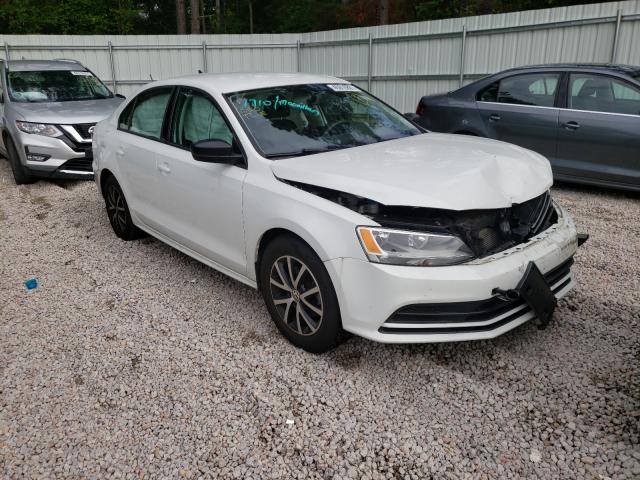 VOLKSWAGEN NULL 2016 3vwd67aj1gm260413