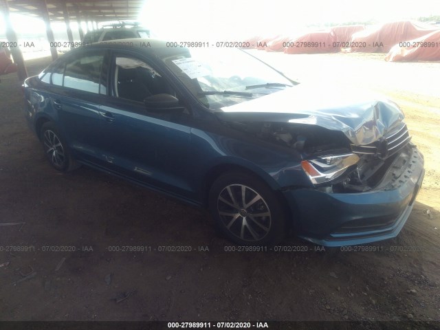 VOLKSWAGEN NULL 2016 3vwd67aj2gm395951