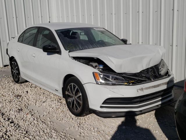 VOLKSWAGEN NULL 2016 3vwd67aj2gm417849