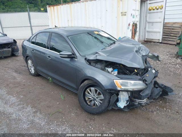 VOLKSWAGEN JETTA 2016 3vwd67aj5gm377945