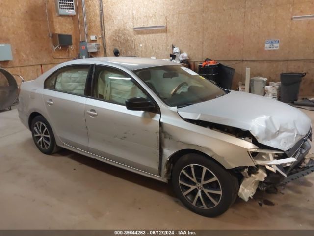 VOLKSWAGEN JETTA 2016 3vwd67ajxgm313948