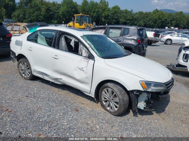 VOLKSWAGEN JETTA 2016 3vwd67ajxgm321015