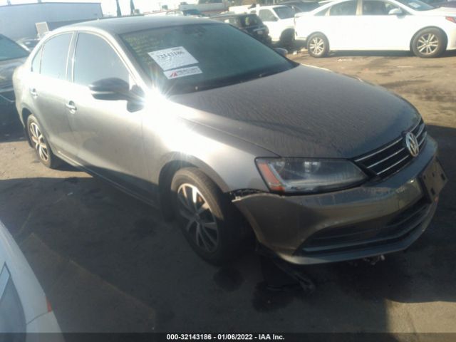 VOLKSWAGEN JETTA 2017 3vwdb7aj0hm331131