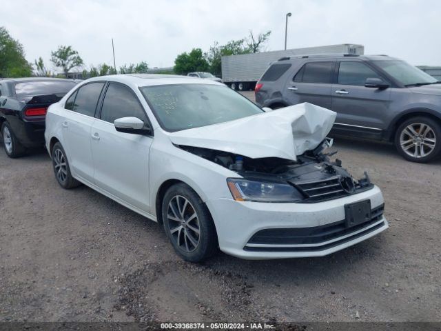 VOLKSWAGEN JETTA 2017 3vwdb7aj0hm358717