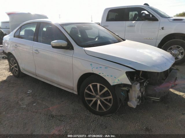 VOLKSWAGEN JETTA 2017 3vwdb7aj0hm369703