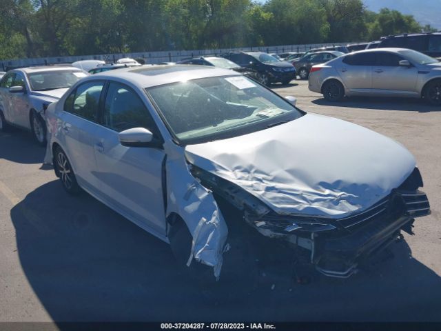 VOLKSWAGEN JETTA 2017 3vwdb7aj0hm393712