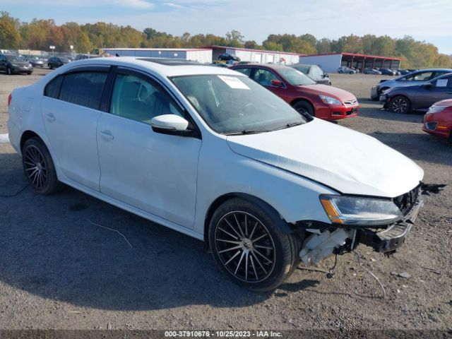 VOLKSWAGEN JETTA 2017 3vwdb7aj0hm395203