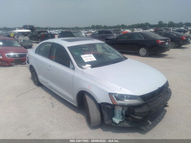 VOLKSWAGEN JETTA 2017 3vwdb7aj1hm233418