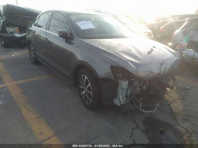 VOLKSWAGEN JETTA 2017 3vwdb7aj1hm234827