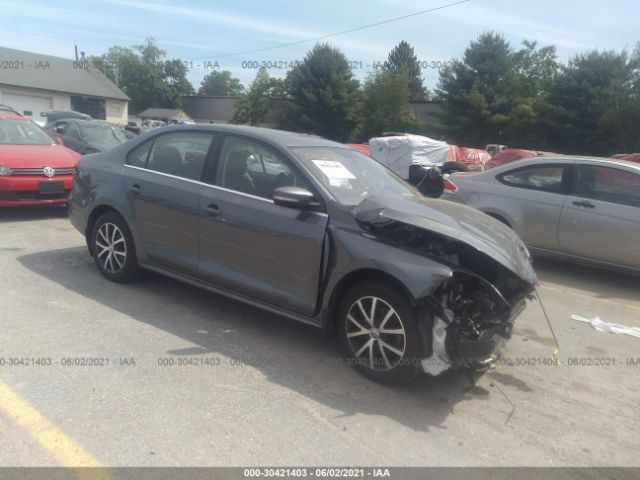 VOLKSWAGEN JETTA 2017 3vwdb7aj1hm238327