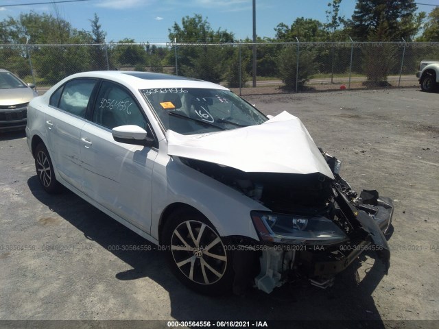 VOLKSWAGEN JETTA 2017 3vwdb7aj1hm284904