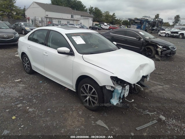 VOLKSWAGEN JETTA 2017 3vwdb7aj1hm414521