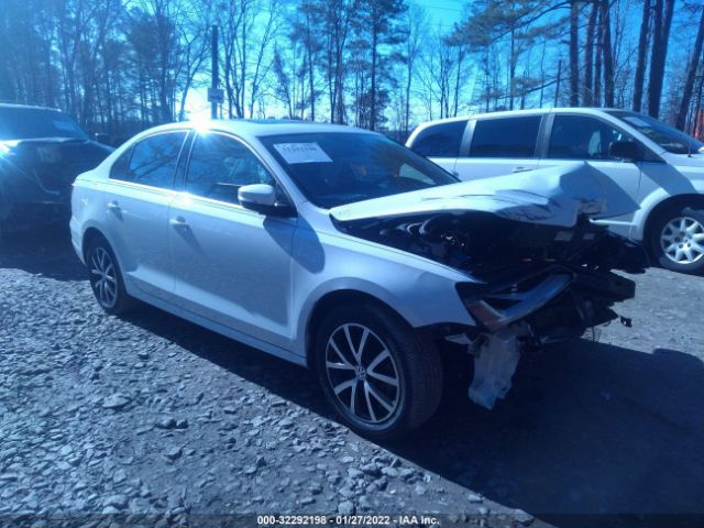 VOLKSWAGEN JETTA 2018 3vwdb7aj1jm260866