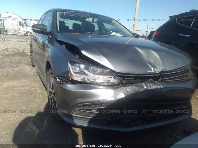 VOLKSWAGEN JETTA 2017 3vwdb7aj2hm248719