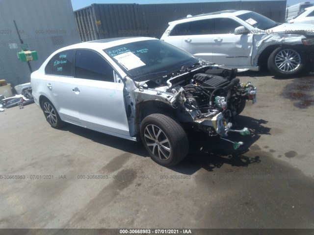 VOLKSWAGEN JETTA 2017 3vwdb7aj2hm371792