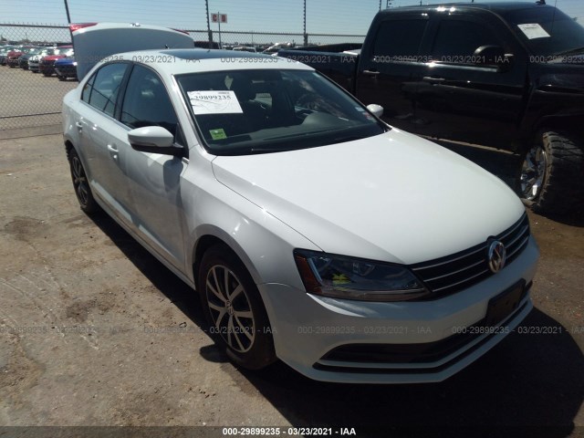 VOLKSWAGEN JETTA 2017 3vwdb7aj2hm388169