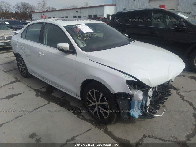 VOLKSWAGEN JETTA 2017 3vwdb7aj3hm294348