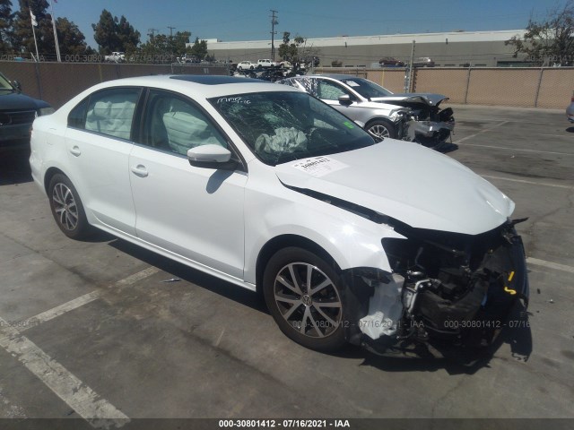 VOLKSWAGEN JETTA 2017 3vwdb7aj4hm223997