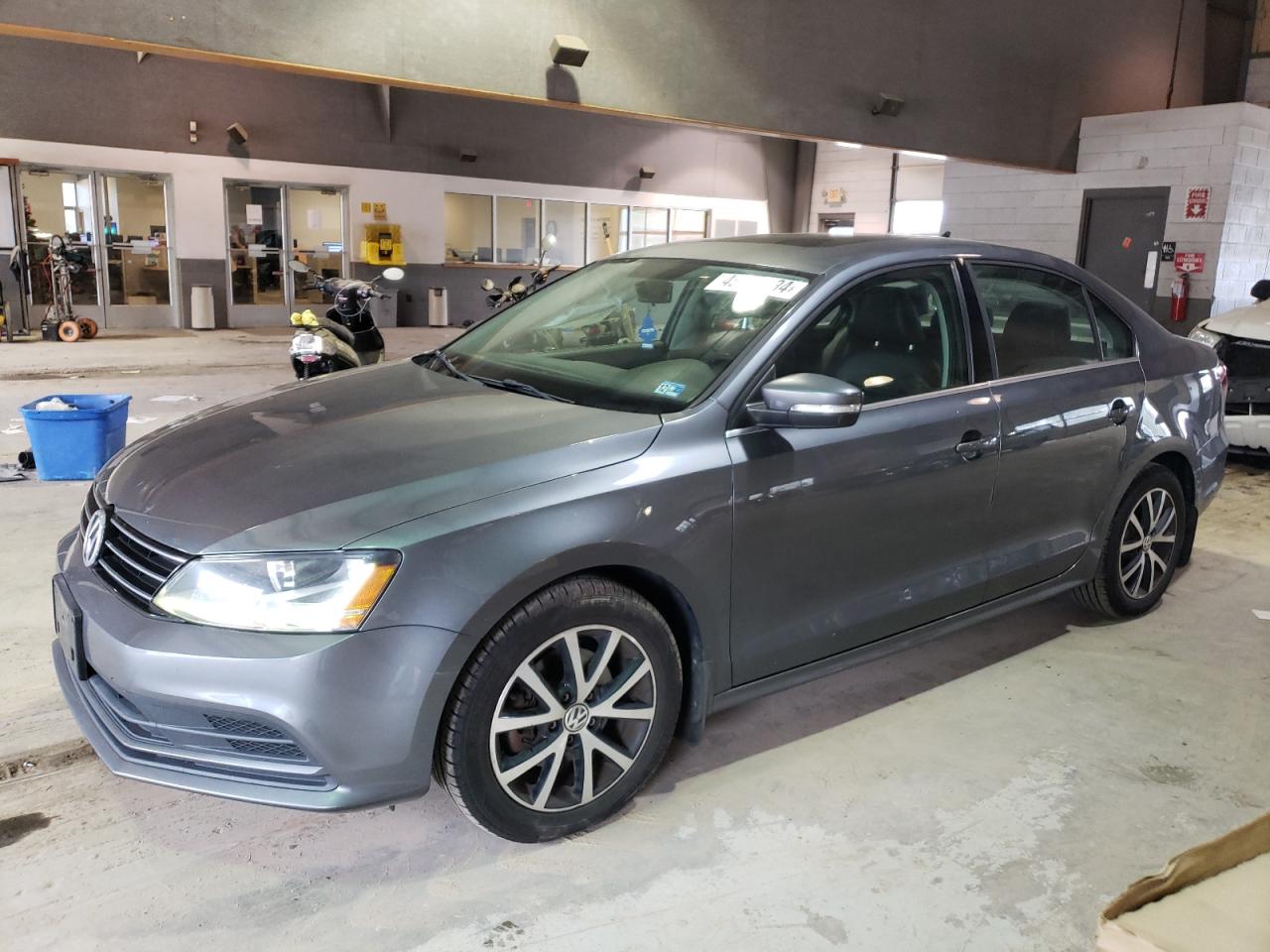 VOLKSWAGEN JETTA 2017 3vwdb7aj5hm215875