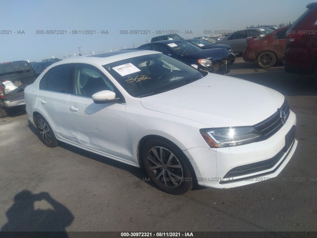 VOLKSWAGEN JETTA 2017 3vwdb7aj5hm217240