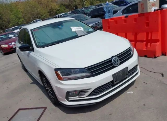 VOLKSWAGEN JETTA 2018 3vwdb7aj5jm207300