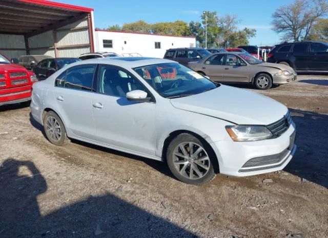 VOLKSWAGEN JETTA 2017 3vwdb7aj6hm268889