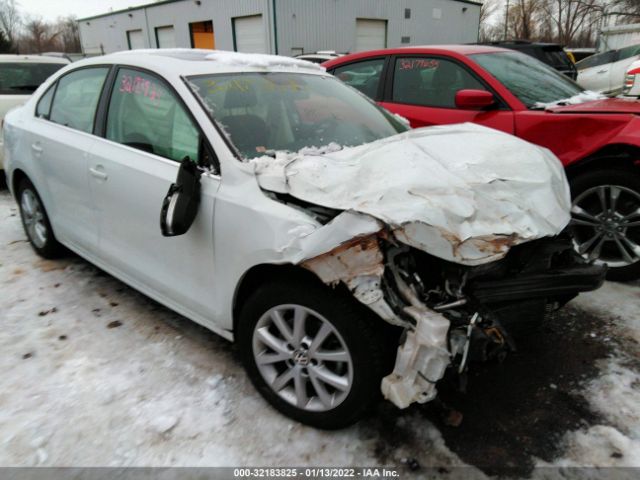 VOLKSWAGEN JETTA 2017 3vwdb7aj6hm308047