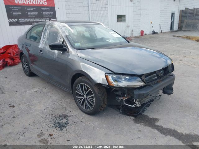 VOLKSWAGEN JETTA 2018 3vwdb7aj6jm237843