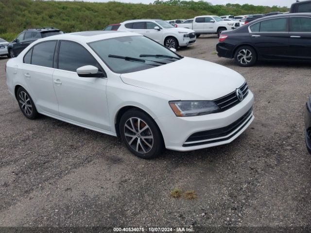 VOLKSWAGEN JETTA 2017 3vwdb7aj7hm301849