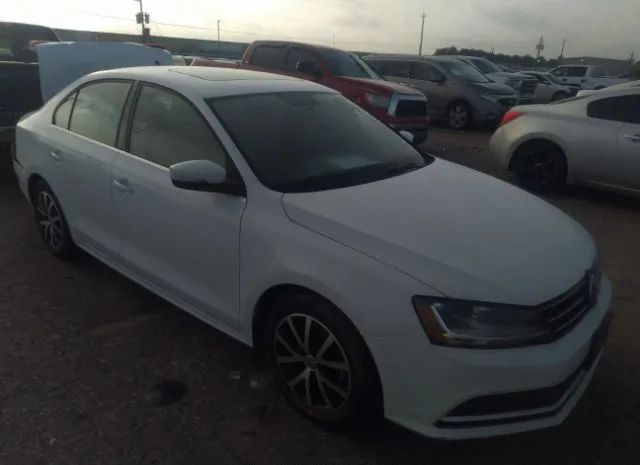 VOLKSWAGEN JETTA 2017 3vwdb7aj7hm358486