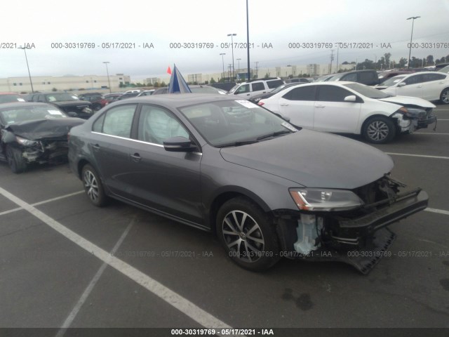 VOLKSWAGEN JETTA 2017 3vwdb7aj7hm392847