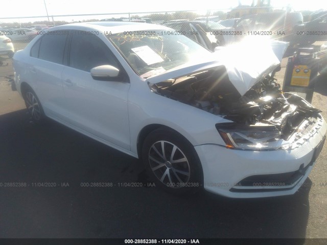 VOLKSWAGEN JETTA 2017 3vwdb7aj8hm282941