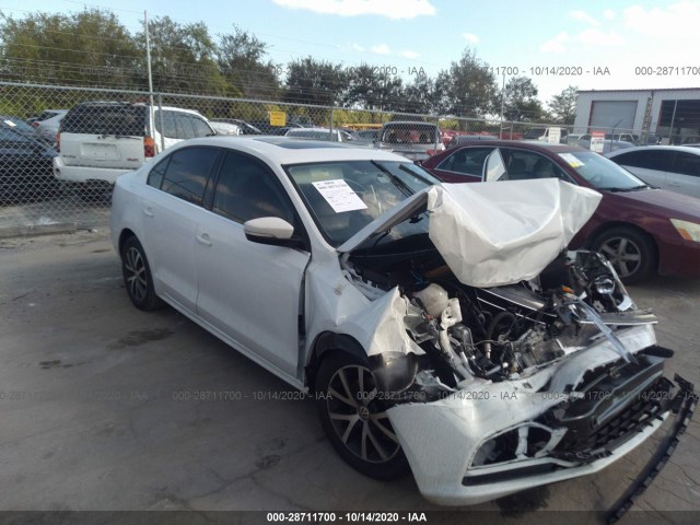 VOLKSWAGEN JETTA 2017 3vwdb7aj8hm358349