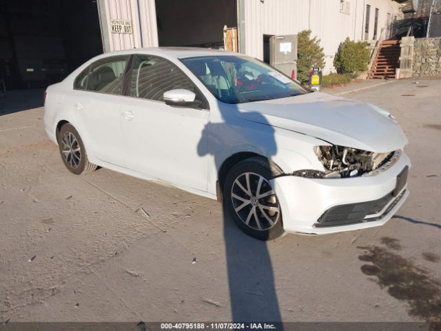 VOLKSWAGEN JETTA 2017 3vwdb7aj8hm379993